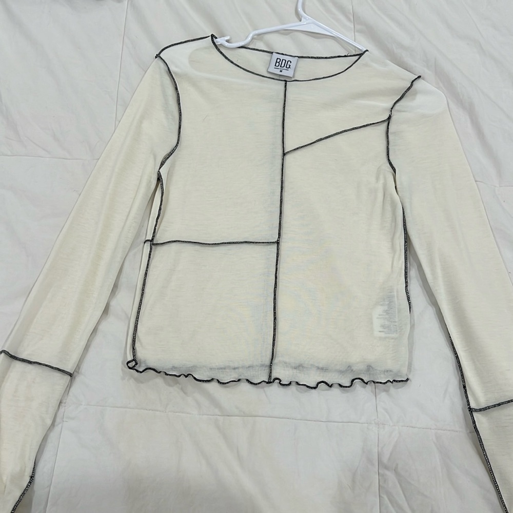 Contrast seam long sleeve